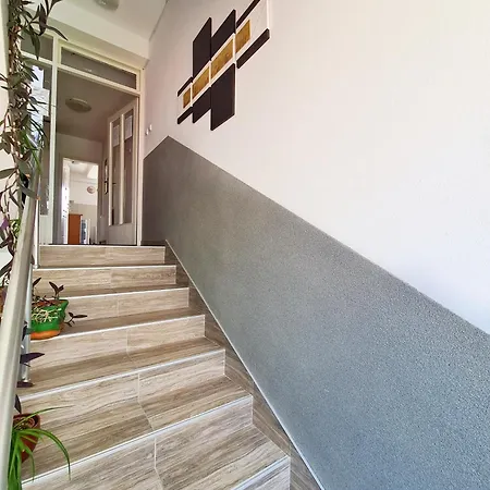 Apartament Maja Vujkovic 1