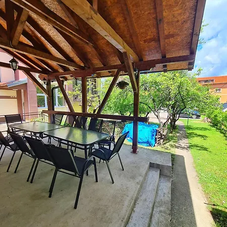 Apartament Maja Vujkovic 1 *