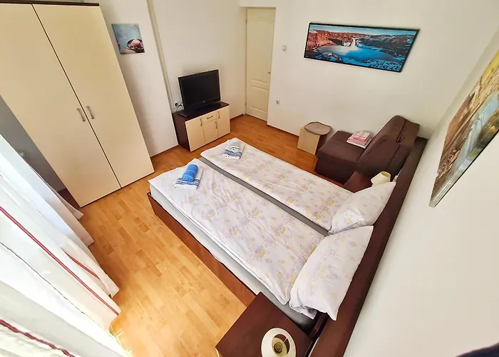 Maja Vujkovic 1 Apartman